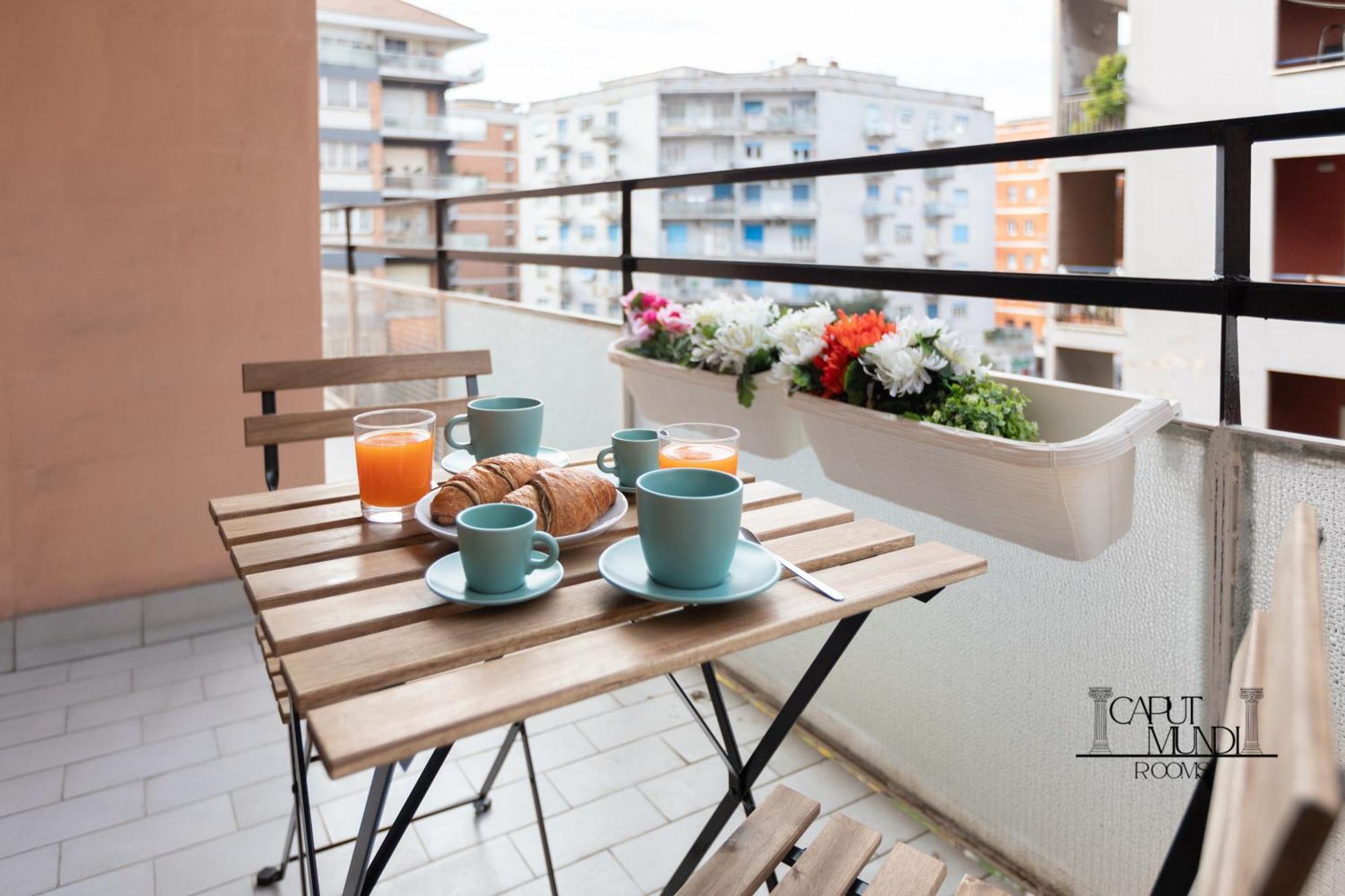Caput Mundi Rooms - 100Mt To Metro A, Terrace, A-C, 15 Min To Center Rom Exterior foto
